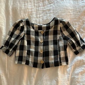 Cropped checkered top with large buttons